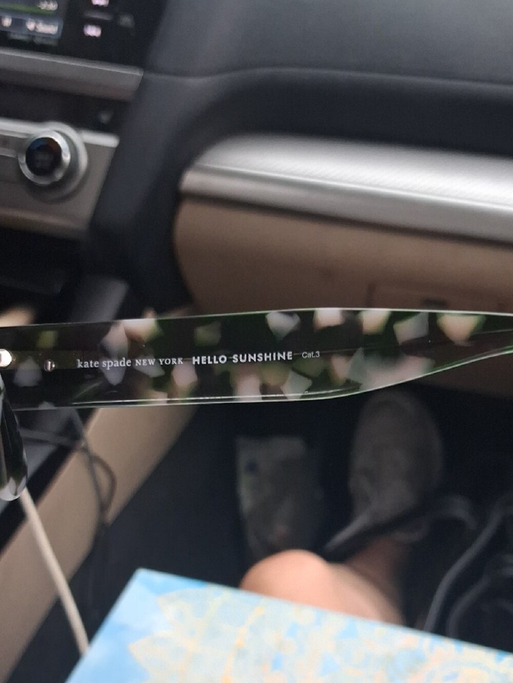 Kate Spade Green and White Tortoiseshell Sunglasses - Picture 3 of 5
